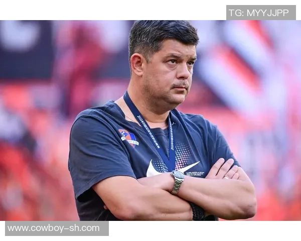 王朝崛起！WilliamHill体育祝贺XX战队荣耀夺得三连冠盛典